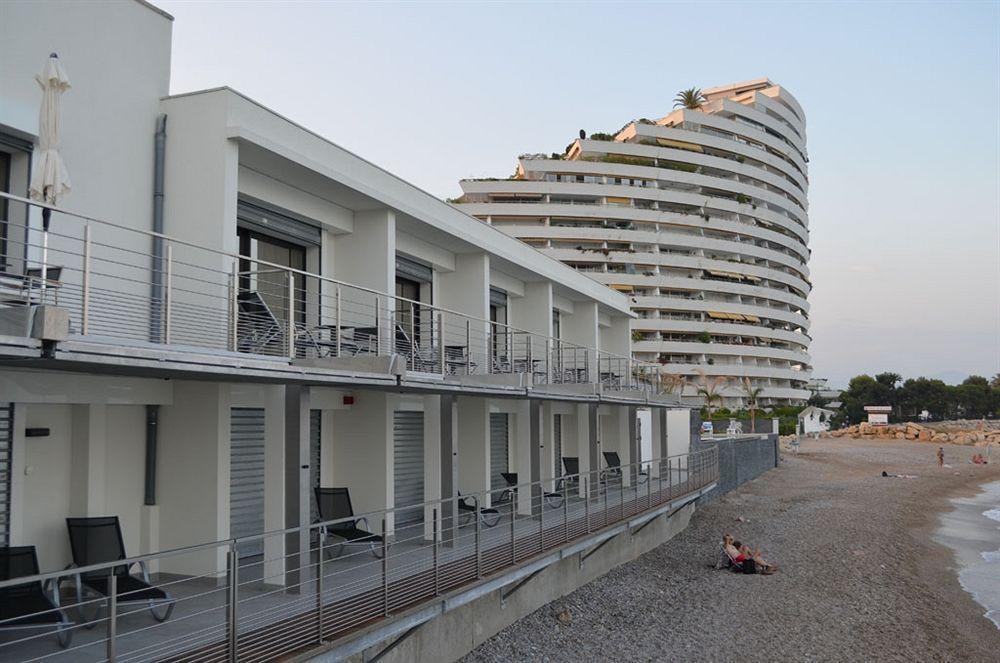 Hotel Azur