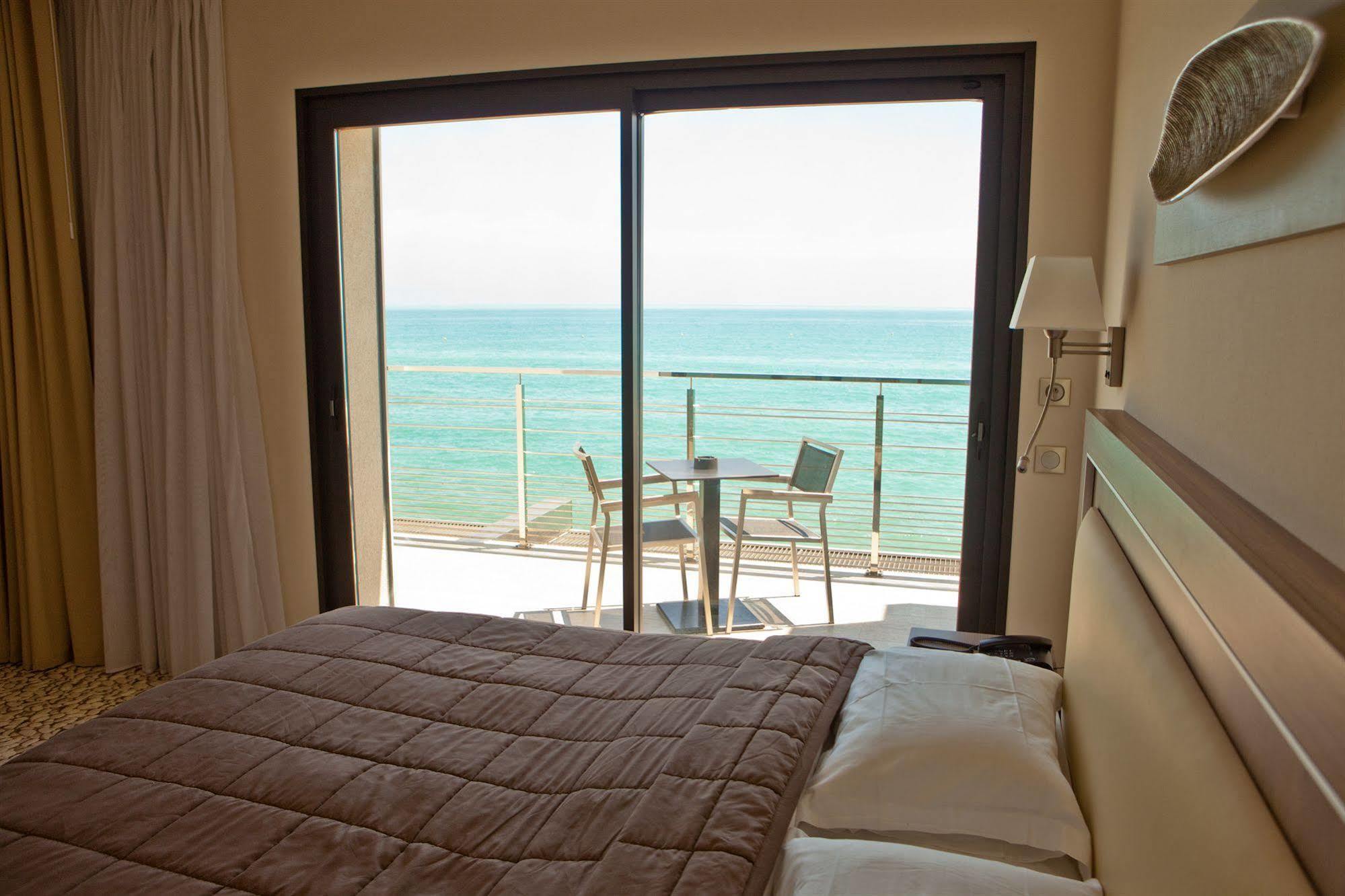 Hotel Azur 4*