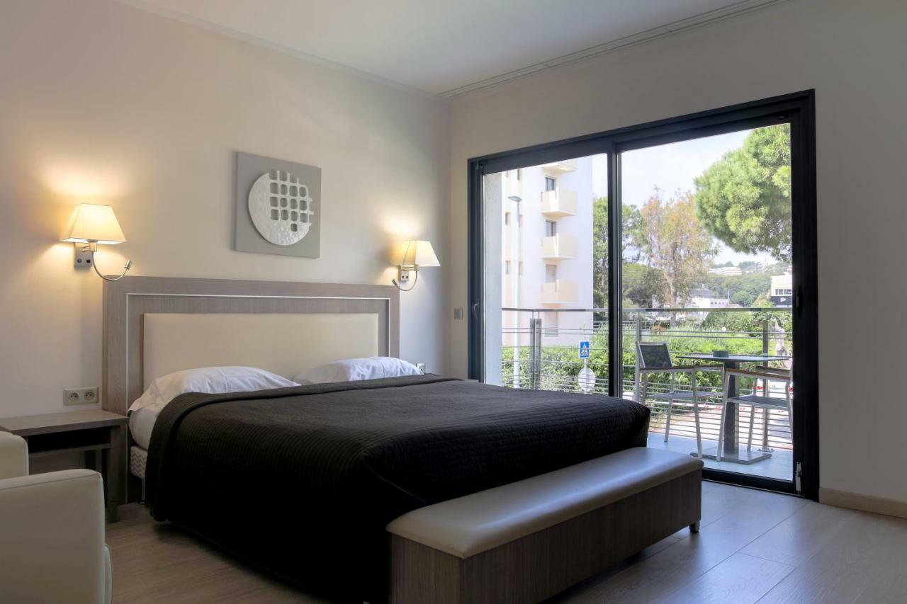 Azur 4* Villeneuve-Loubet